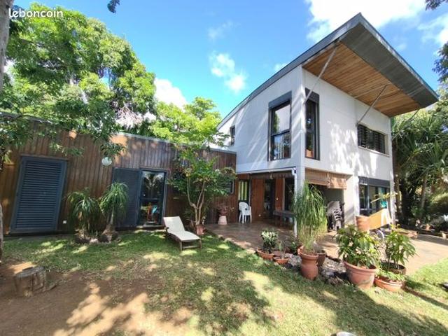 Villa 4 pièces 130 m²