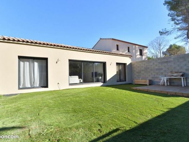Villa 4 pièces 130 m²