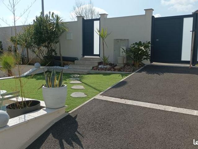 Villa 4 pièces 130 m²