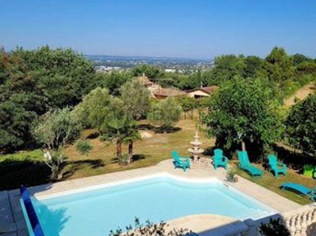 Villa 4 pièces 130 m²