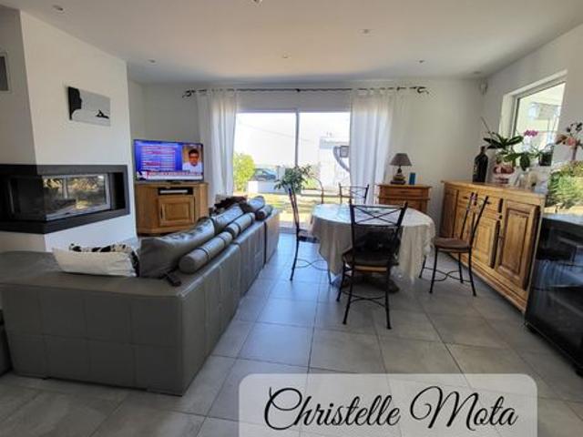 Villa 4 pièces 130 m²