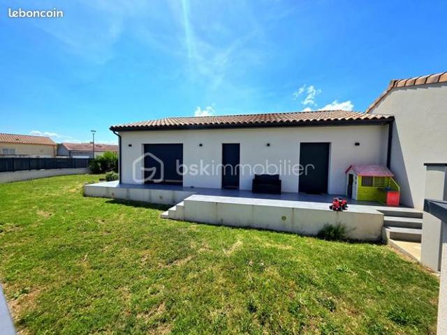 Villa 4 pièces 130 m²