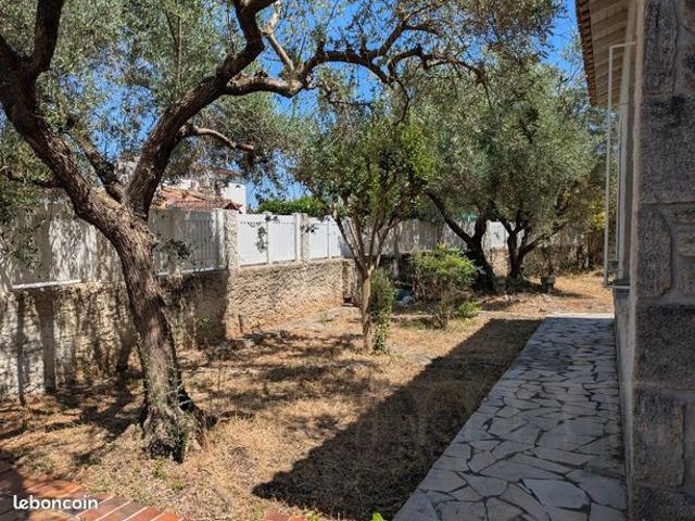 Villa 4 pièces 130 m²