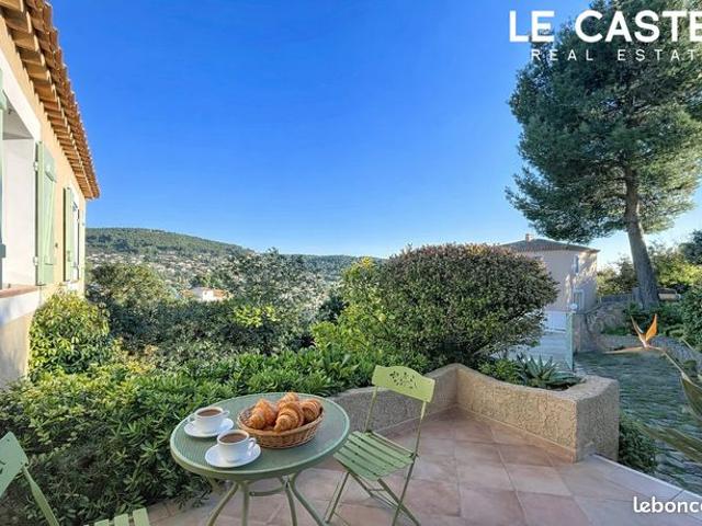 Villa 4 pièces 130 m²