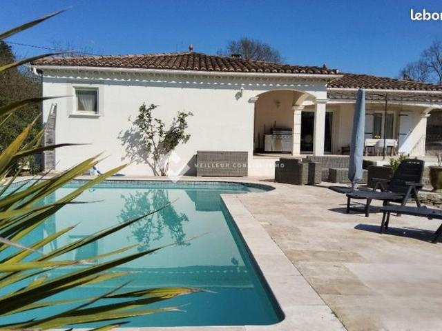 Villa 4 pièces 131 m²