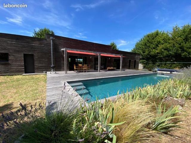 Villa 4 pièces 131 m²