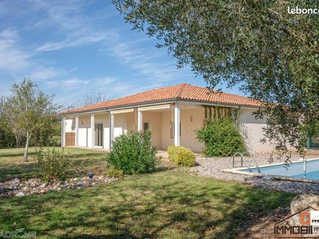 Villa 4 pièces 131 m²