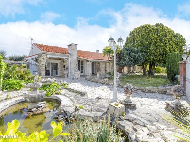 Villa 4 pièces 131 m²