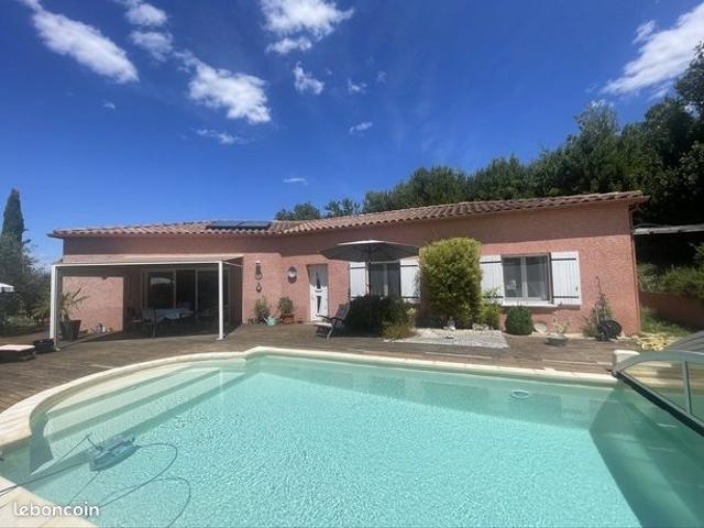 Villa 4 pièces 132 m²