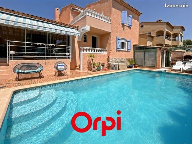 Villa 4 pièces 133 m²