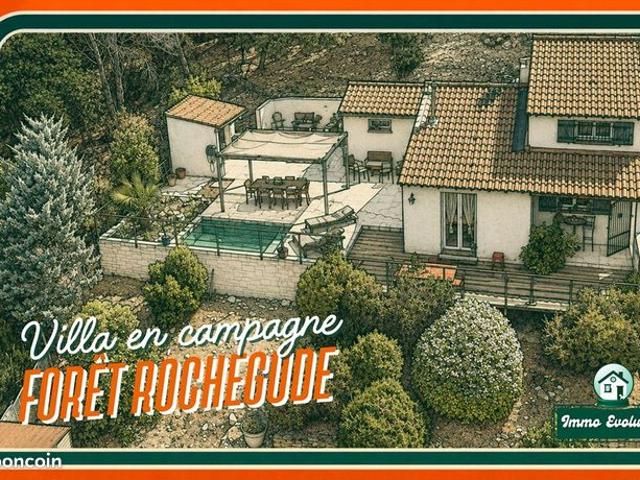 Villa 4 pièces 133 m²