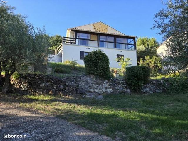Villa 4 pièces 134 m²