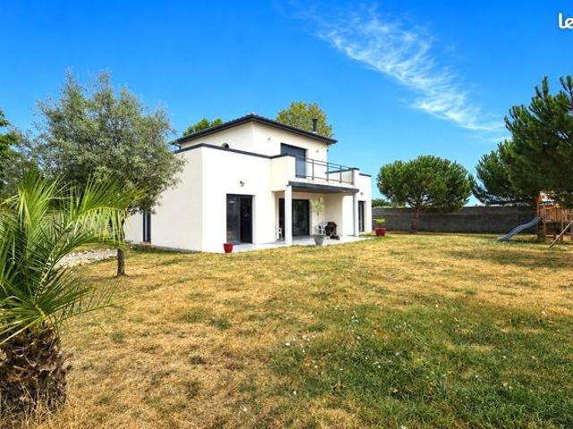 Villa 4 pièces 134 m²