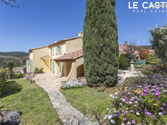 Villa 4 pièces 134 m²