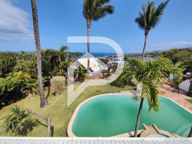 Villa 4 pièces 134 m²