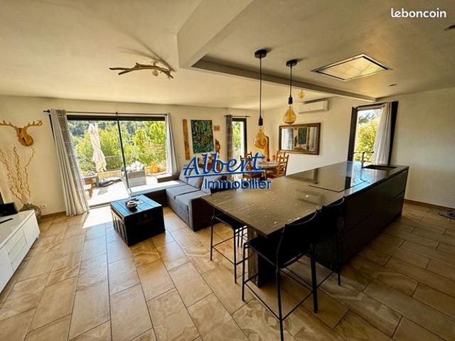 Villa 4 pièces 134 m²