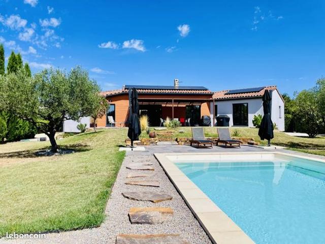 Villa 4 pièces 135 m²