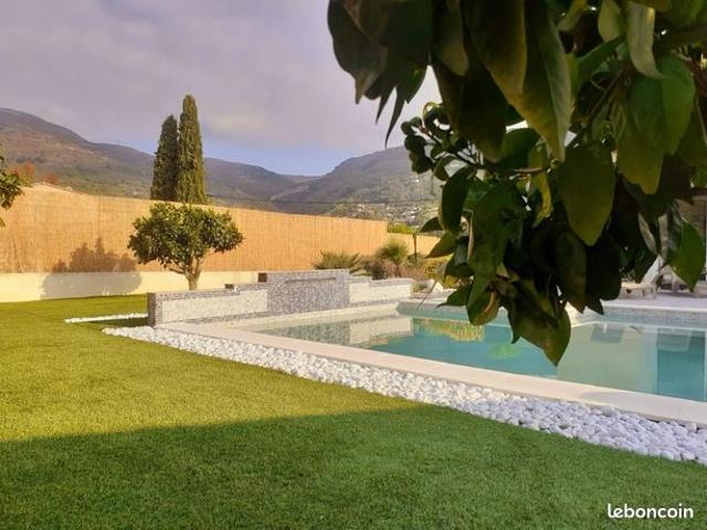 Villa 4 pièces 135 m²