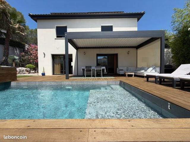 Villa 4 pièces 135 m²