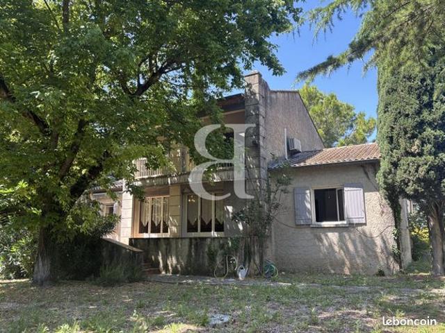 Villa 4 pièces 135 m²
