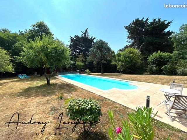 Villa 4 pièces 136 m²