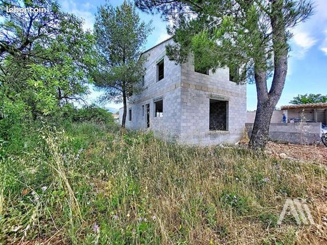 Villa 4 pièces 137 m²