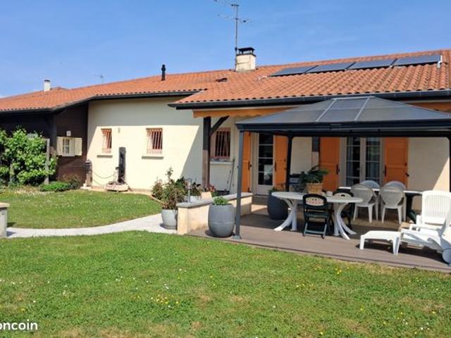 Villa 4 pièces 137 m²