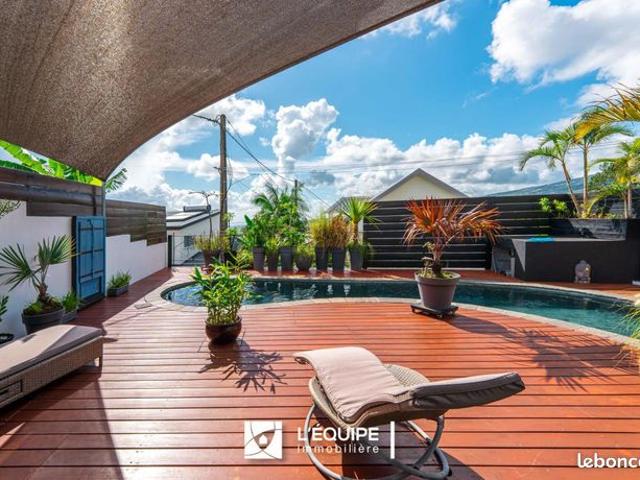 Villa 4 pièces 137 m²