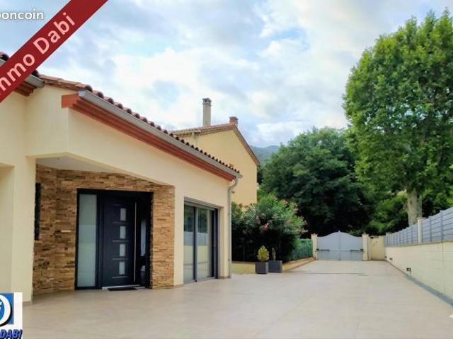 Villa 4 pièces 137 m²