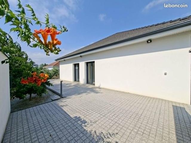 Villa 4 pièces 138 m²