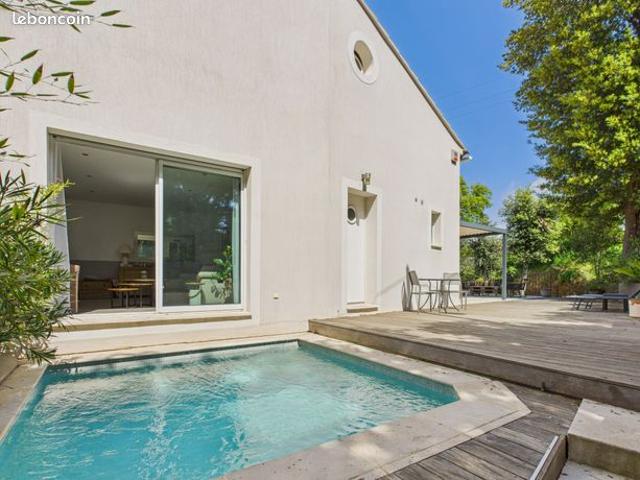 Villa 4 pièces 138 m²
