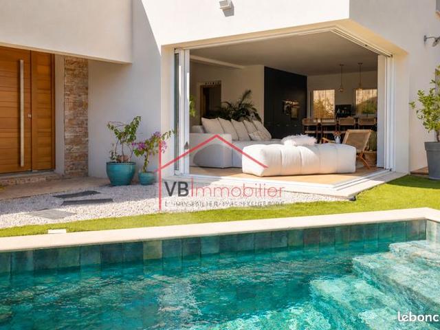 Villa 4 pièces 140 m²