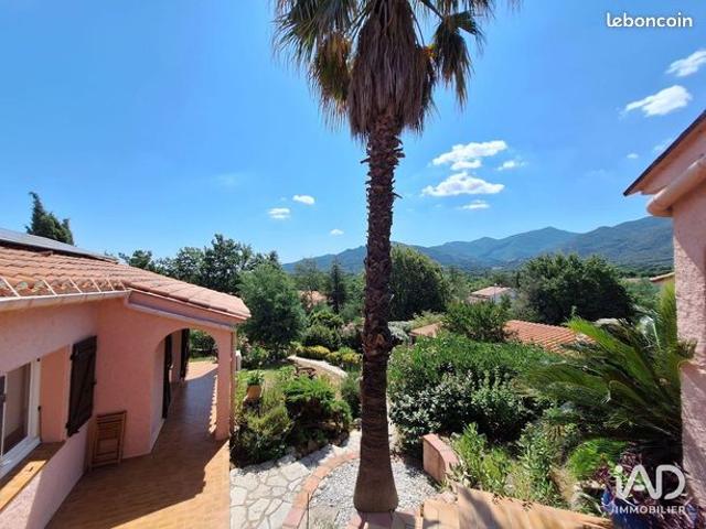 Villa 4 pièces 140 m²