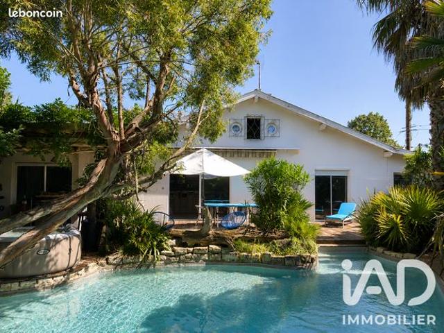 Villa 4 pièces 140 m²