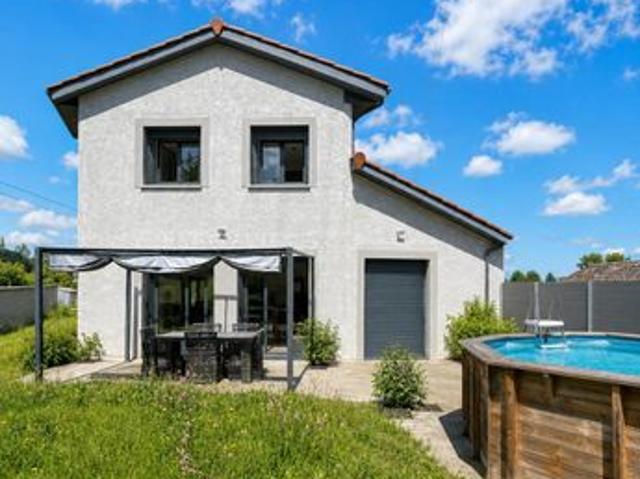 Villa 4 pièces 142 m²