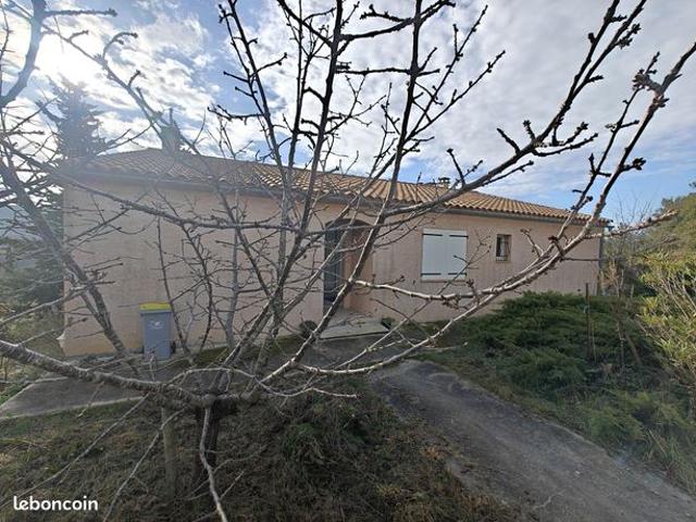 Villa 4 pièces 144 m²