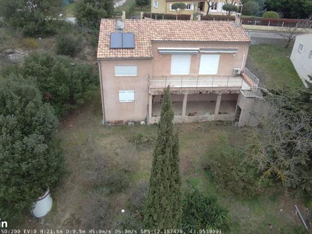 Villa 4 pièces 144 m²