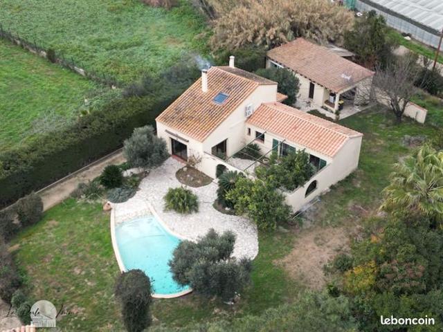 Villa 4 pièces 145 m²