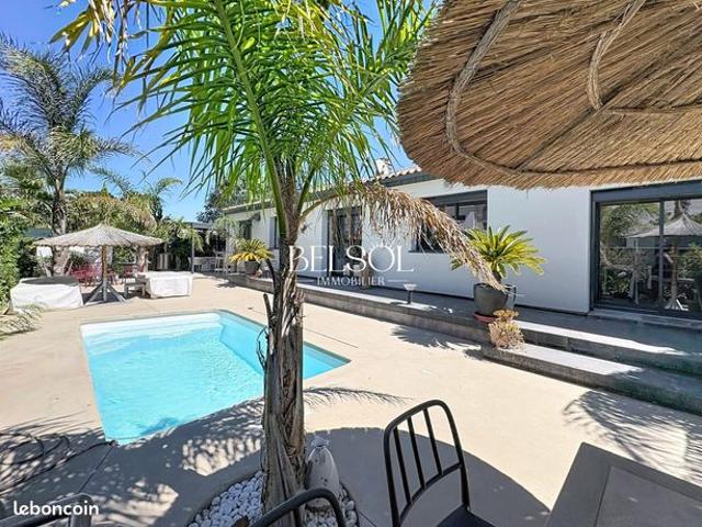Villa 4 pièces 145 m²
