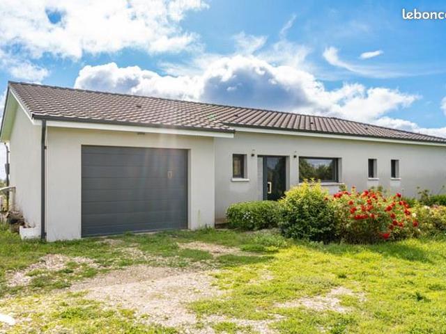Villa 4 pièces 146 m²