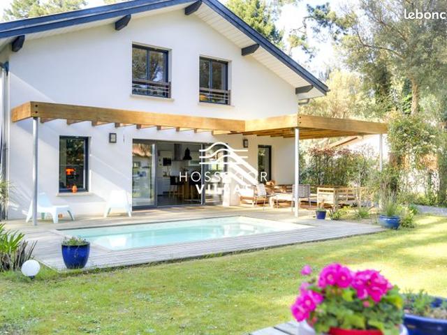 Villa 4 pièces 147 m²