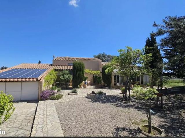Villa 4 pièces 147 m²