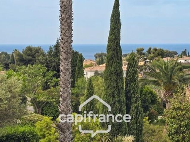 Villa 4 pièces 148 m²