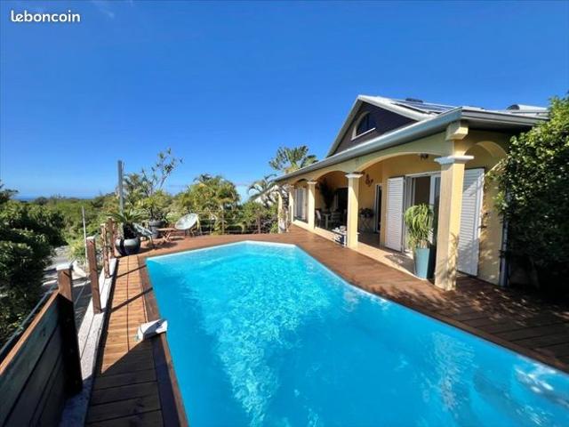 Villa 4 pièces 148 m²
