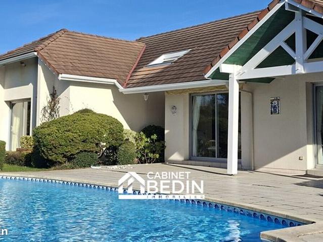 Villa 4 pièces 148 m²