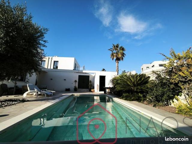 Villa 4 pièces 149 m²