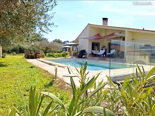 Villa 4 pièces 150 m²