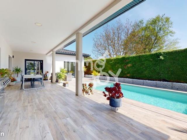Villa 4 pièces 150 m²