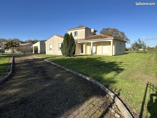 Villa 4 pièces 150 m²