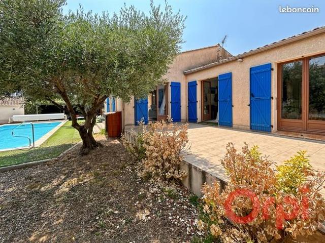 Villa 4 pièces 150 m²